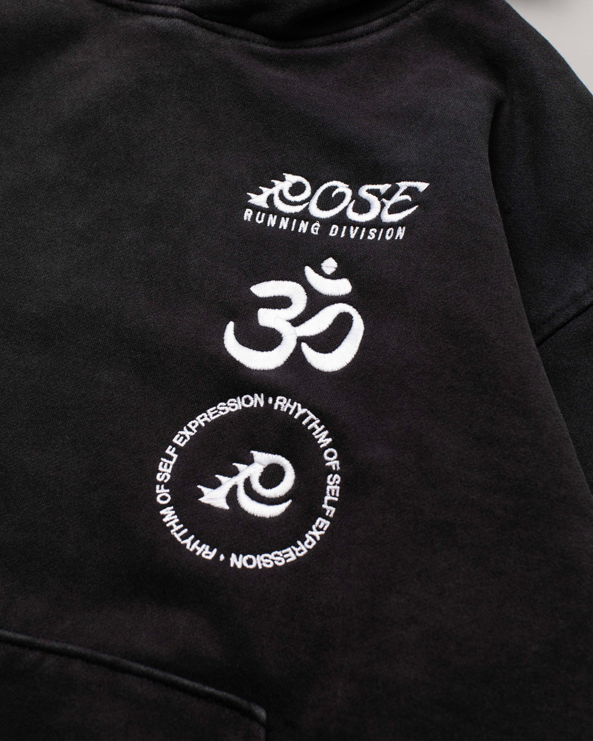 Inner Rhythm Hoodie Washed Black